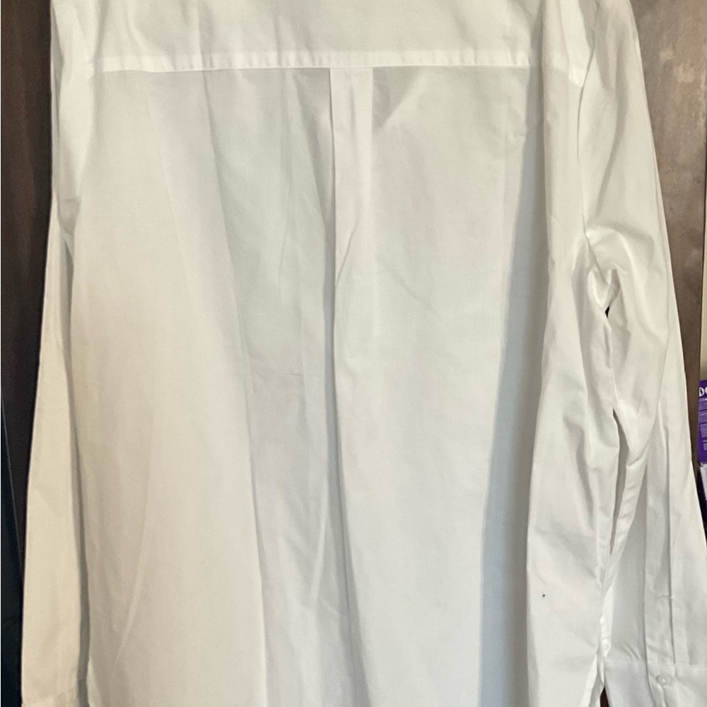 *****SALE*****Tommy Hilfiger White Pull-over with top buttons - Picture 3 of 6